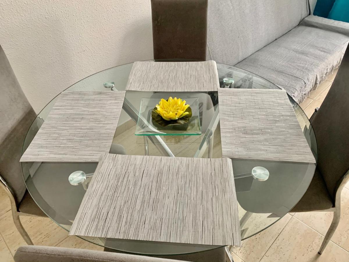 Apartamento Felix De La Fuente ตอร์เรเวียคา ภายนอก รูปภาพ